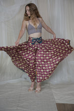 Load image into Gallery viewer, Dreamcatcher Pants Coma
