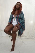 Load image into Gallery viewer, Dreamcatcher Kimono You Are Water
