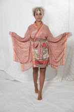 Load image into Gallery viewer, Dreamcatcher Kimono Short Jordan
