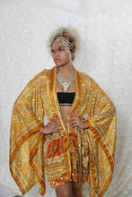 Load image into Gallery viewer, Dreamcatcher Kimono Short Carmel
