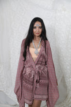 Load image into Gallery viewer, Dreamcatcher Kimono Short Romance
