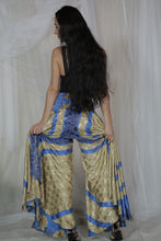 Load image into Gallery viewer, Dreamcatcher Pants Blue Caramel
