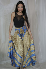 Load image into Gallery viewer, Dreamcatcher Pants Blue Caramel
