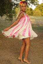 Load image into Gallery viewer, Boutique Dress Rhia Pink
