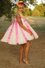 Load image into Gallery viewer, Boutique Dress Rhia Pink
