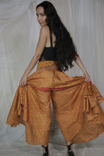 Load image into Gallery viewer, Dreamcatcher Pants Amber

