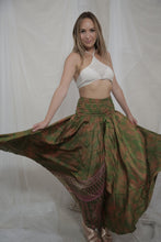 Load image into Gallery viewer, Dreamcatcher Pants Overthehills
