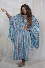 Load image into Gallery viewer, Dreamcatcher Kimono Long Aqua
